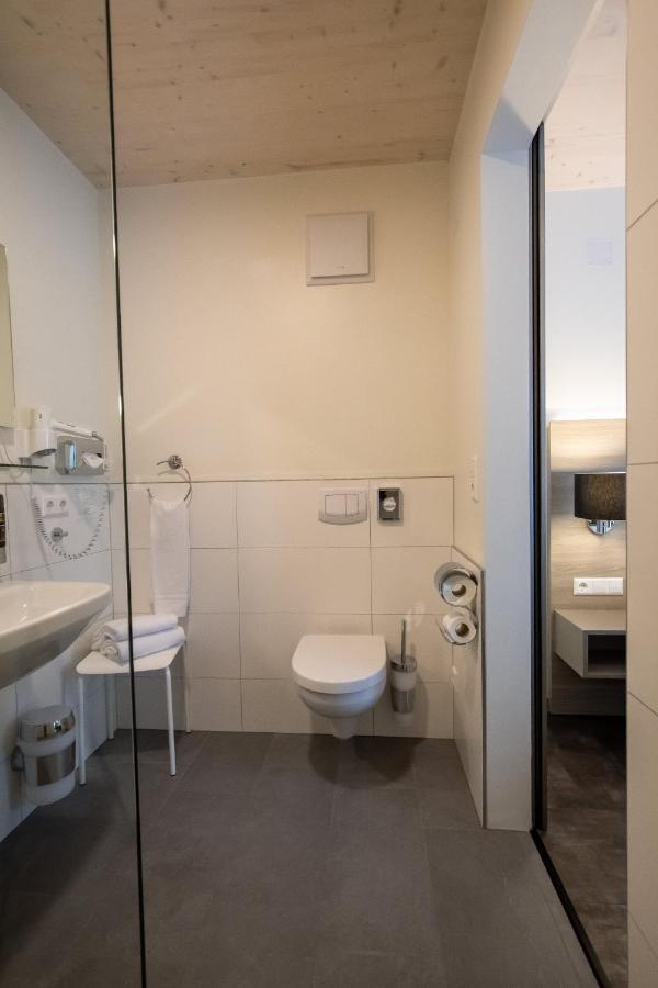 Holzscheiter 3* Lottstetten